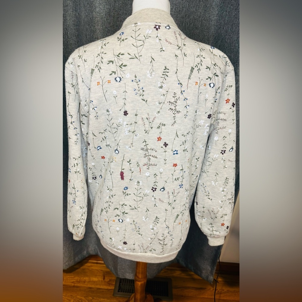 Blair Floral Embroidered Snap Front Sweatshirt Jacket – Size S - Picture 10 of 13